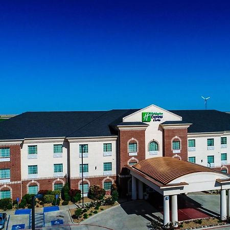 Holiday Inn Express Hotel & Suites Pampa, An Ihg Hotel Экстерьер фото