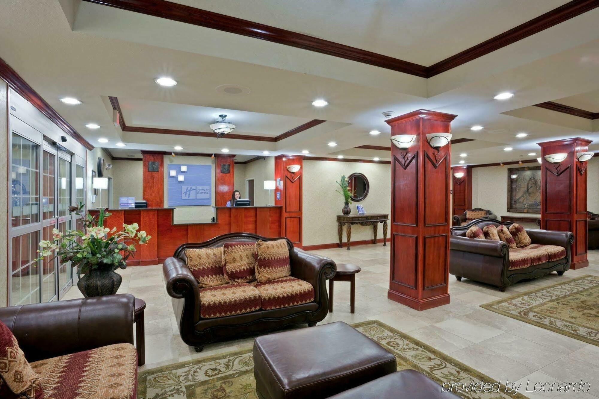 Holiday Inn Express Hotel & Suites Pampa By Ihg Экстерьер фото