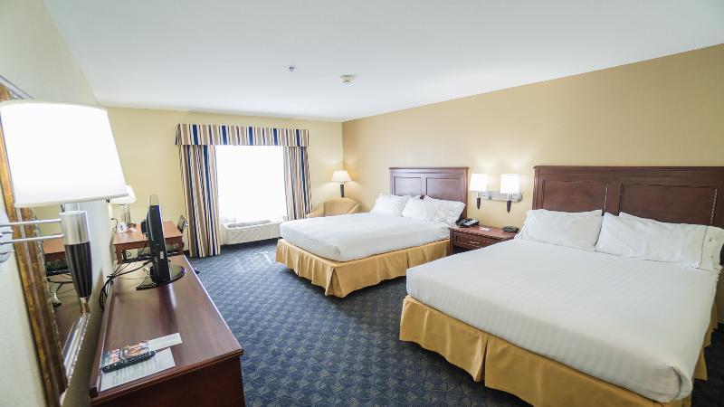 Holiday Inn Express Hotel & Suites Pampa By Ihg Экстерьер фото
